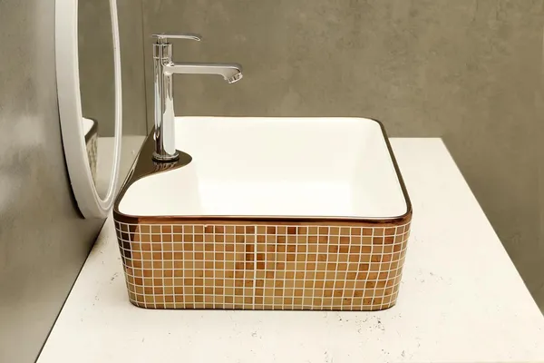 HISRE_Ceramic_Table_Top_Wash_Basin_|_Oval_Shape_Vessel_Sink_for_Bathroom_Over_Counter_Wash_Basin_For_Bathrooms_&_Living_Room_19_X_14_X_5_Inch_(G1104)_Table_Top_Basin_(Gold_&_White)
