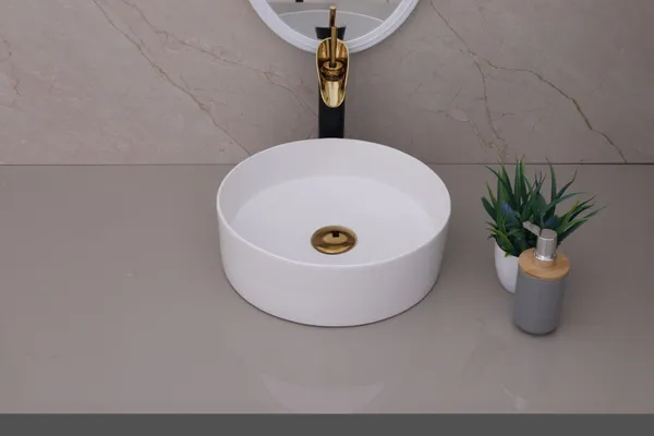 HISRE_Premium_Ceramic_Table_Top_Counter_Wash_Basin_for_Bathroom_(14_x_14_x_5_Inch)_G3906_Over_Counter_Basin_(White)