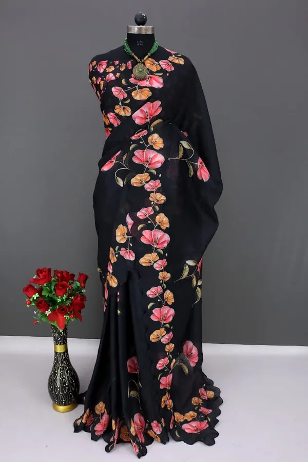 Black_Floral_Print_Saree_for_Women