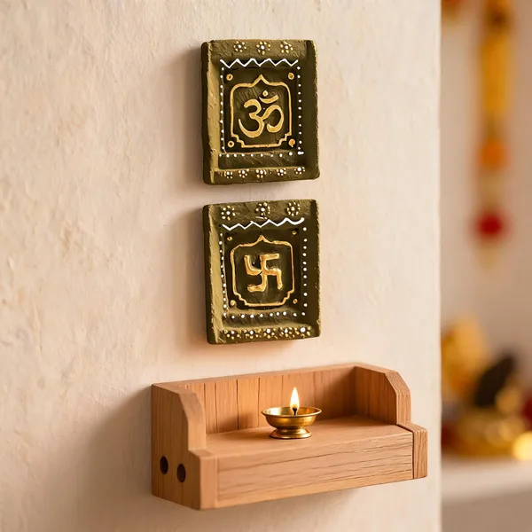Cow_Dung_Traditional_Om_Swastik_Decorative_Plaques