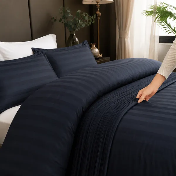 Midnight_Navy_Cotton_Bed_Sheet_Set_For_Bedroom