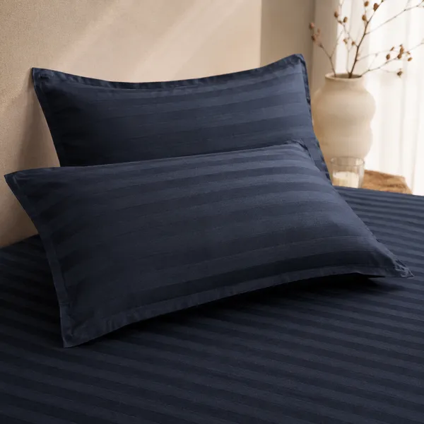 Midnight_Navy_Cotton_Bed_Sheet_Set_For_Bedroom