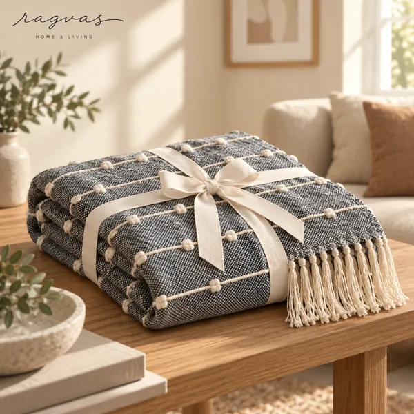 Pastel_Hand-Tufted_Cotton_Throw_with_Fringes