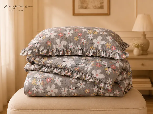 Premium_6-Piece_King_Size_Designer_Frill_Bedding_Set_with_Reversible_Comforter
