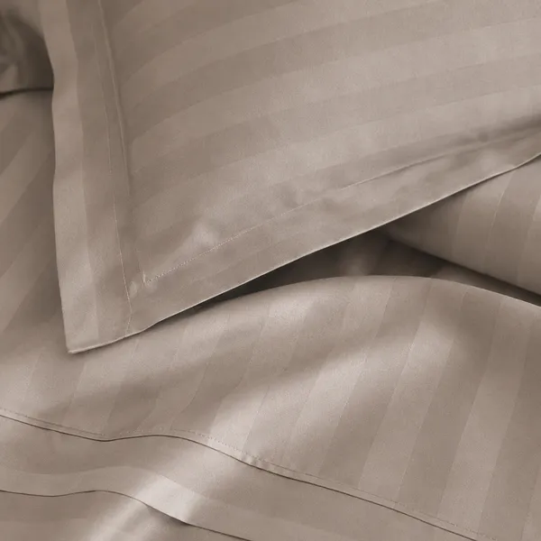 Taupe_Beige_Cotton_Bed_Sheet_Set_For_Bedroom