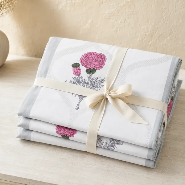 White_Cotton_Hand_Block_Bed_Sheet_Set_For_Bedroom