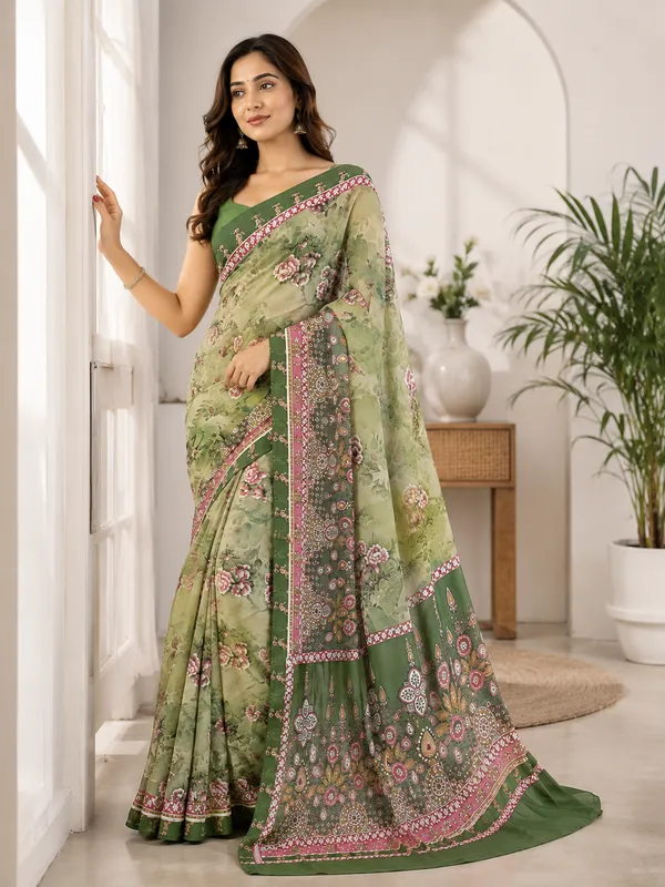 Green_Floral_Printed_Saree_For_Women