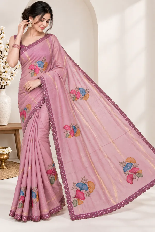 Pink_Floral_Print_Saree_For_Women