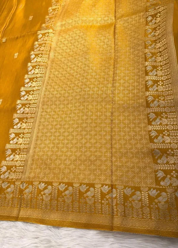 Gold_Satin_Banarasi_Saree