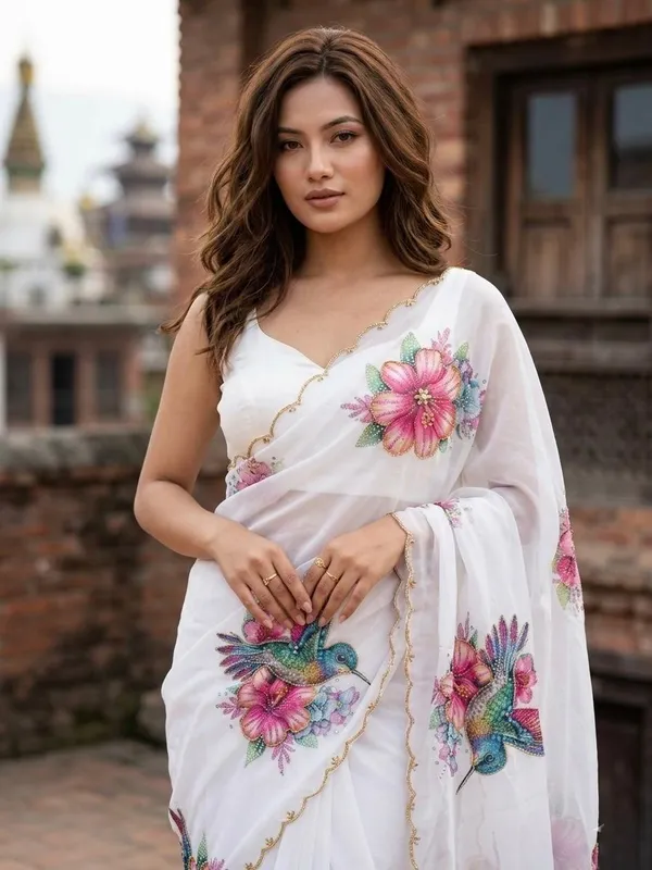 White_Floral_Chiffon_Saree