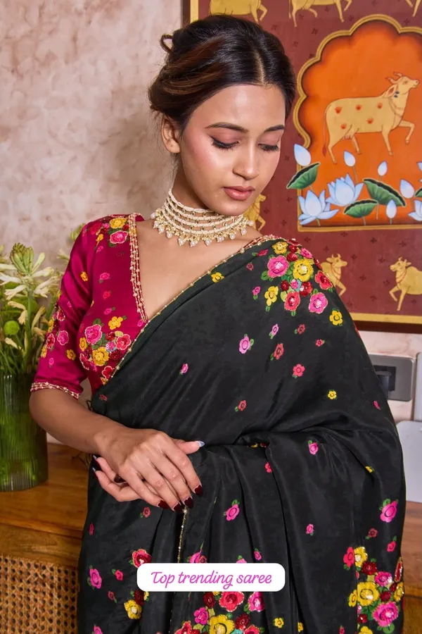 Black_Mini_Flower_Chiffon_Saree