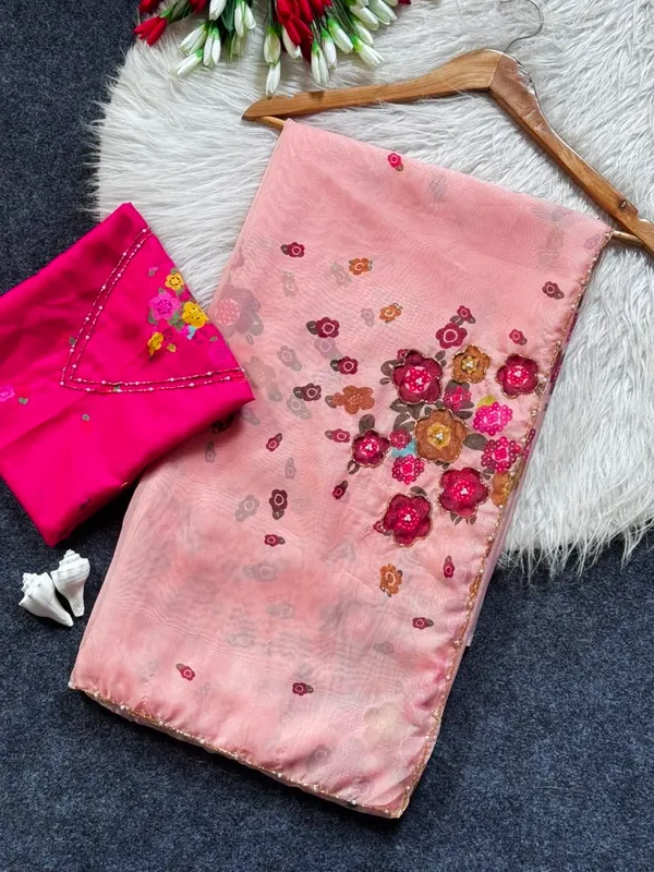 Peach_Mini_Flower_Chiffon_Saree