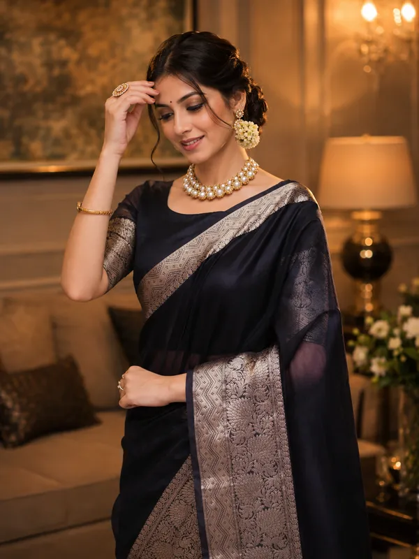 Black_Organza_Banarasi_Saree