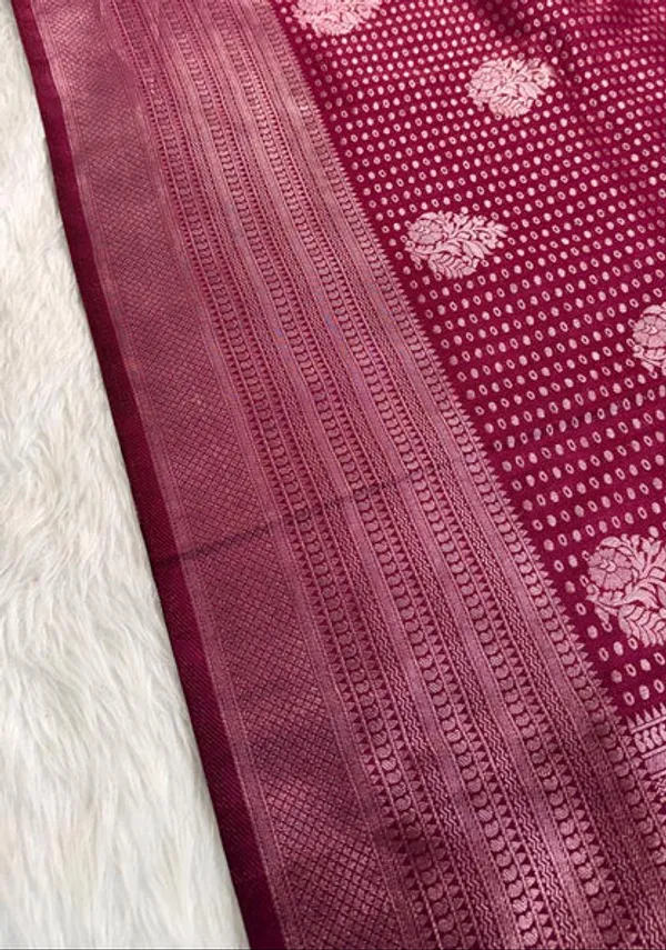 Magenta_Semisilk_Banarasi_Saree