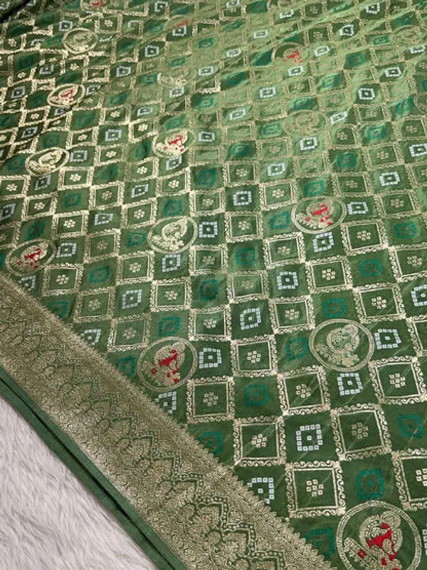 Green_Satin_Banarasi_Saree