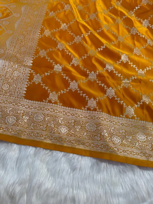 Mustard_Yellow_Mashru_Banarasi_Saree
