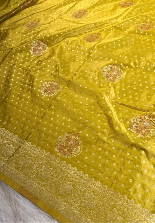 Mehendi_Green_Satin_Banarasi_Saree