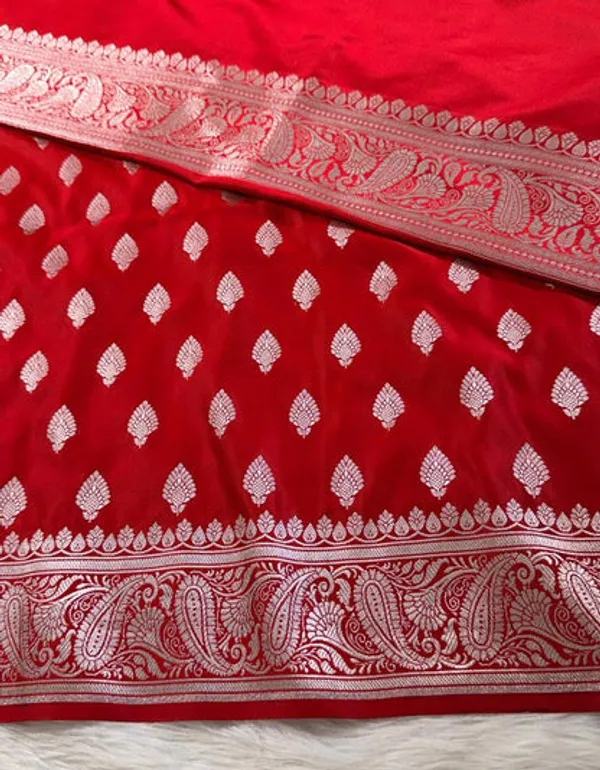 Red_Banarasi_Mashru_Silk_Saree