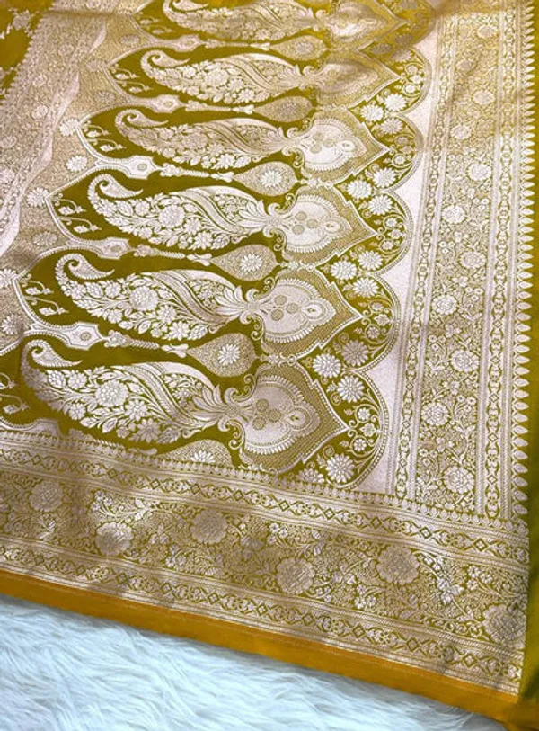 Mehendi_Green_Mashru_Banarasi_Saree