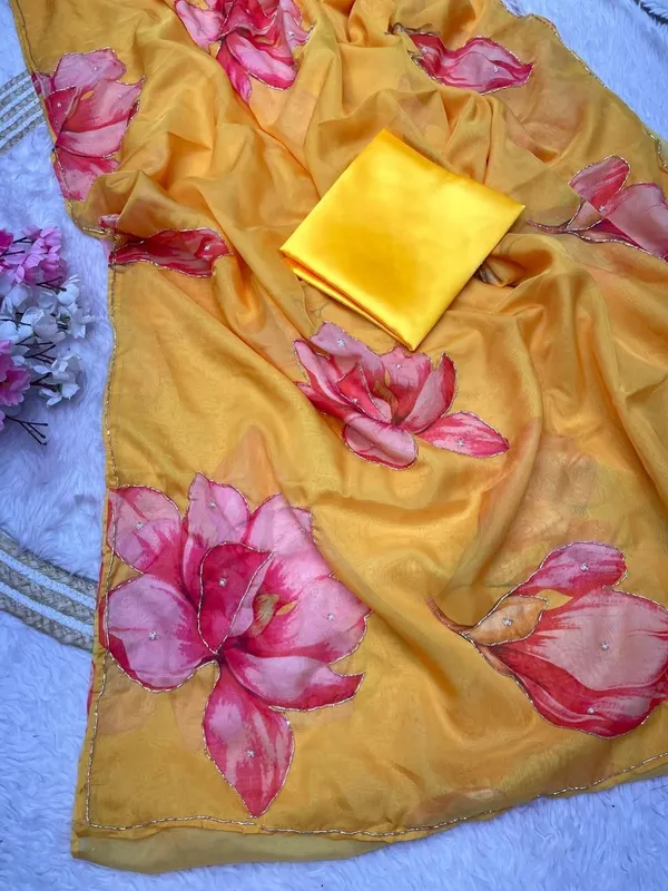 Yellow_Floral_Chiffon_Saree