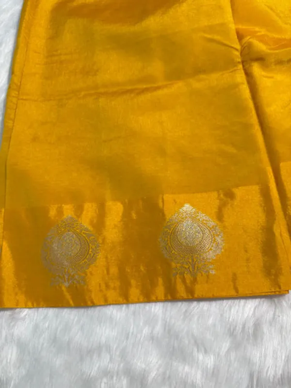 Mustard_Yellow_Raw_Mango_Banarasi_Saree