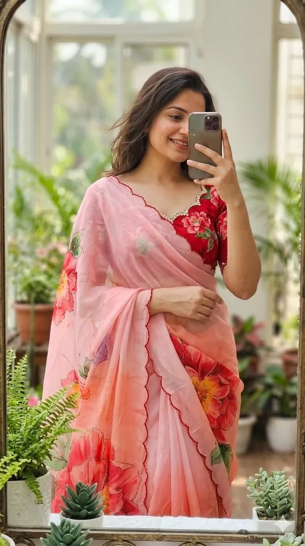 Pink_Floral_Print_Chiffon_Saree