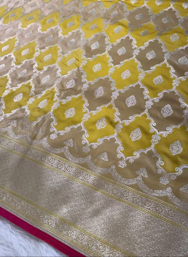 Yellow_Rangkat_Mashru_Banarasi_Saree