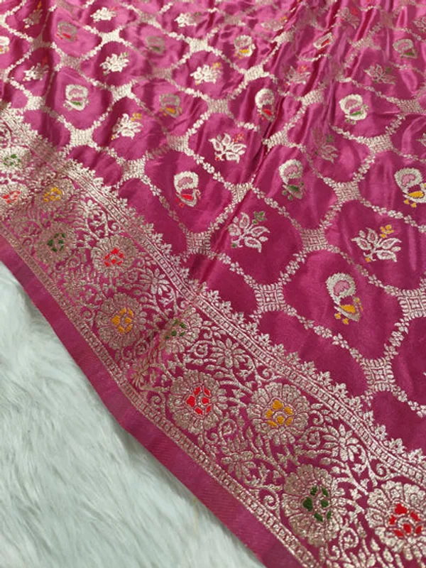 Onion_Pink_Satin_Banarasi_Saree