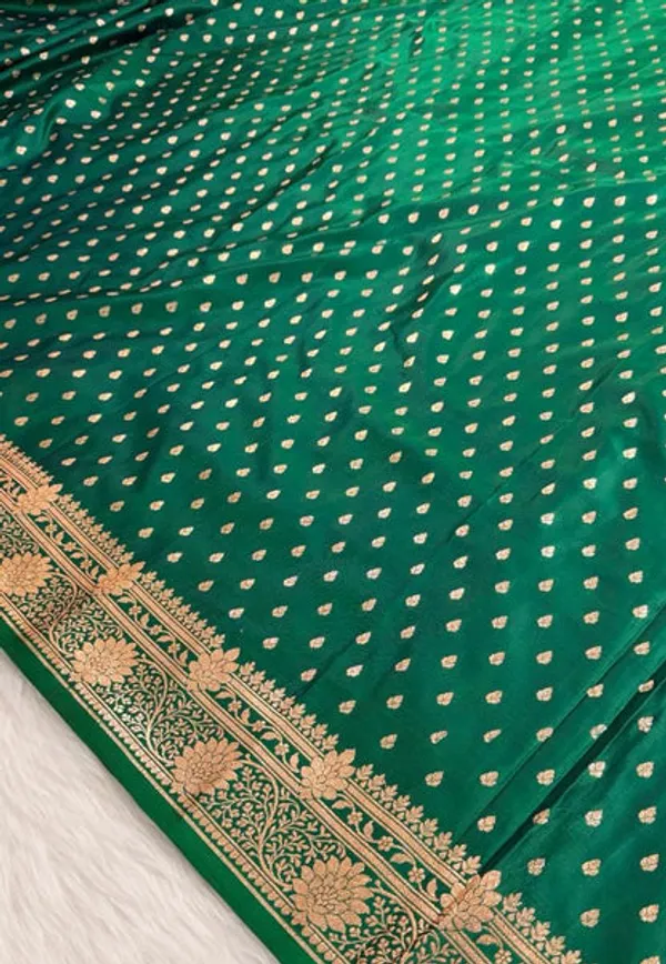 Bottle_Green_Katan_Banarasi_Saree