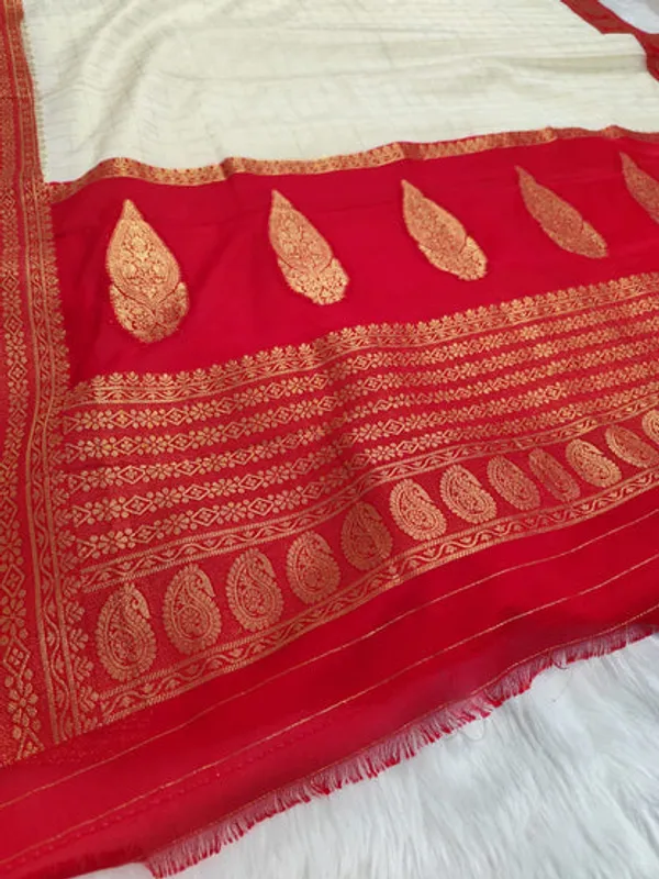 White_Red_Semisilk_Banarasi_Saree