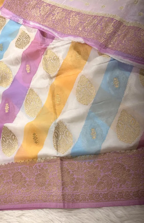 White_Pink_Semisilk_Banarasi_Saree