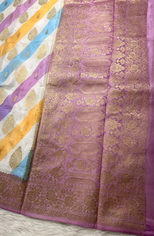 White_Pink_Semisilk_Banarasi_Saree