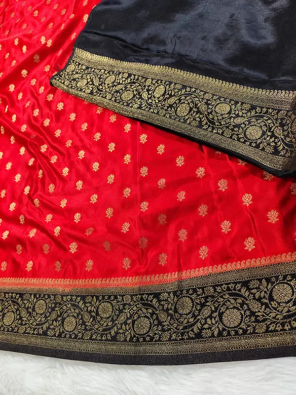 Red_Black_Satin_Banarasi_Saree