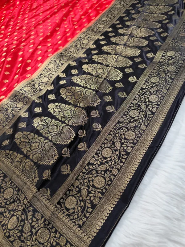 Red_Black_Satin_Banarasi_Saree