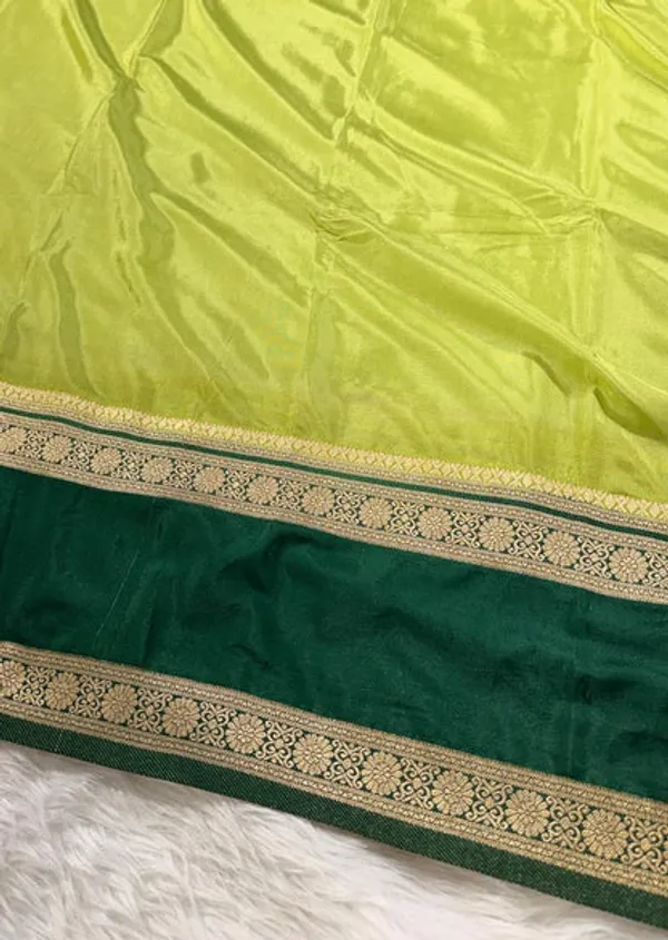 Green_Semisilk_Banarasi_Saree