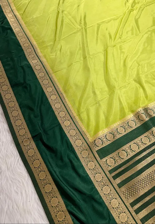 Green_Semisilk_Banarasi_Saree