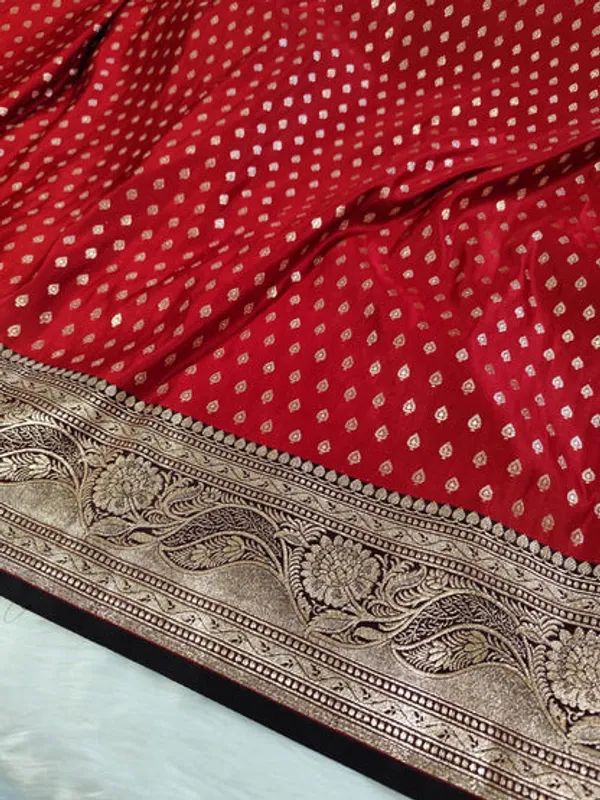 Red_Black_Katan_Banarasi_Saree