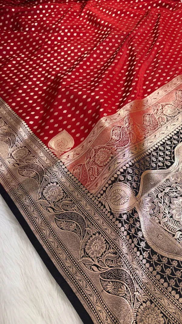 Red_Black_Katan_Banarasi_Saree