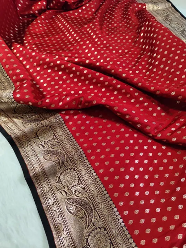 Red_Black_Katan_Banarasi_Saree