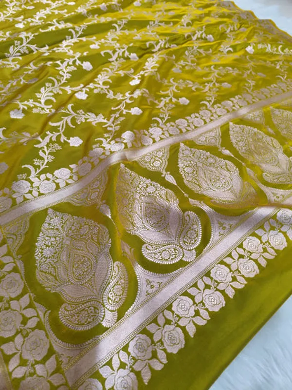 Mehendi_Green_Mashru_Banarasi_Saree
