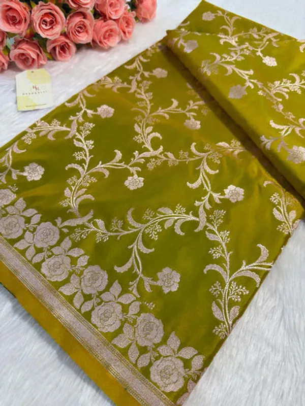 Mehendi_Green_Mashru_Banarasi_Saree