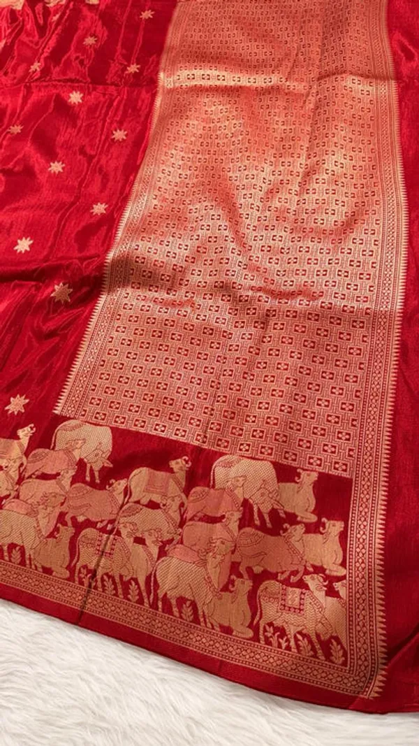 Red_Crepe_Banarasi_Saree