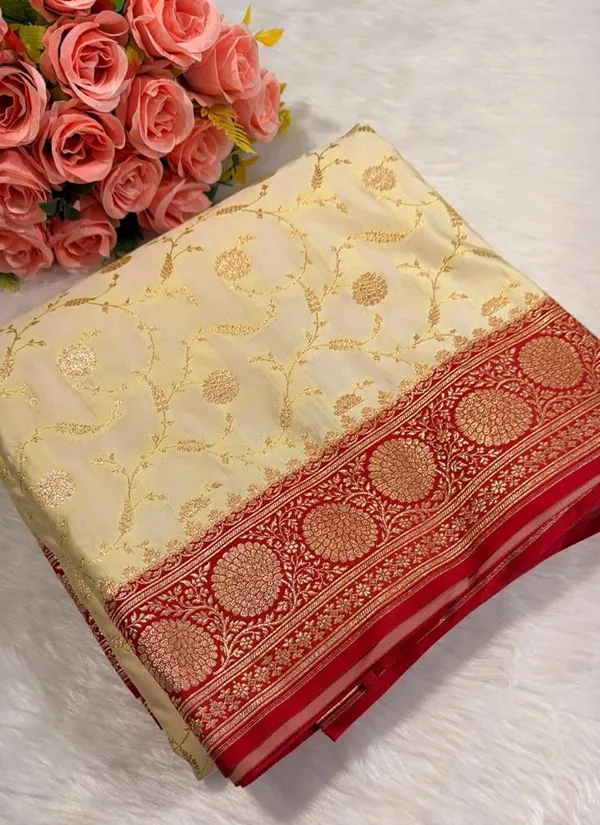 White_Red_Border_Katan_Silk_Banarasi_Saree