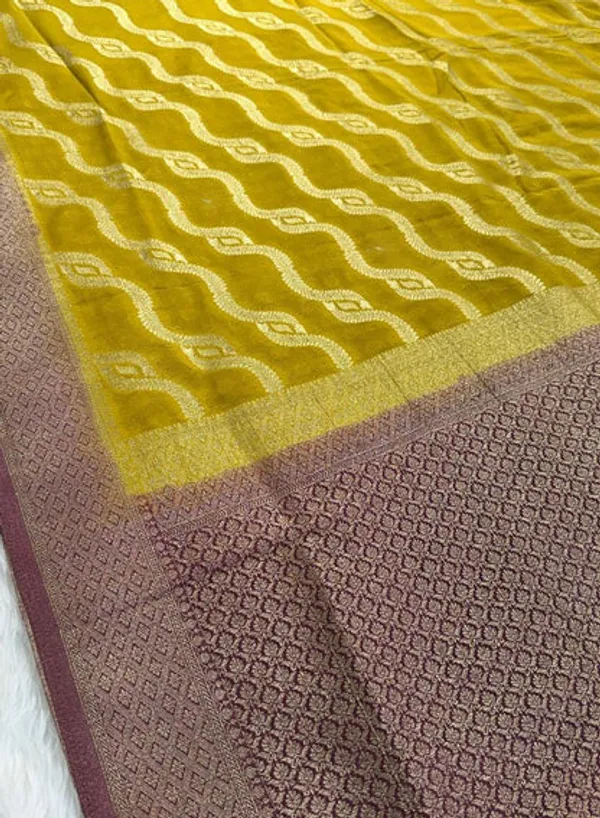 Green_Brown_Georgette_Banarasi_Saree
