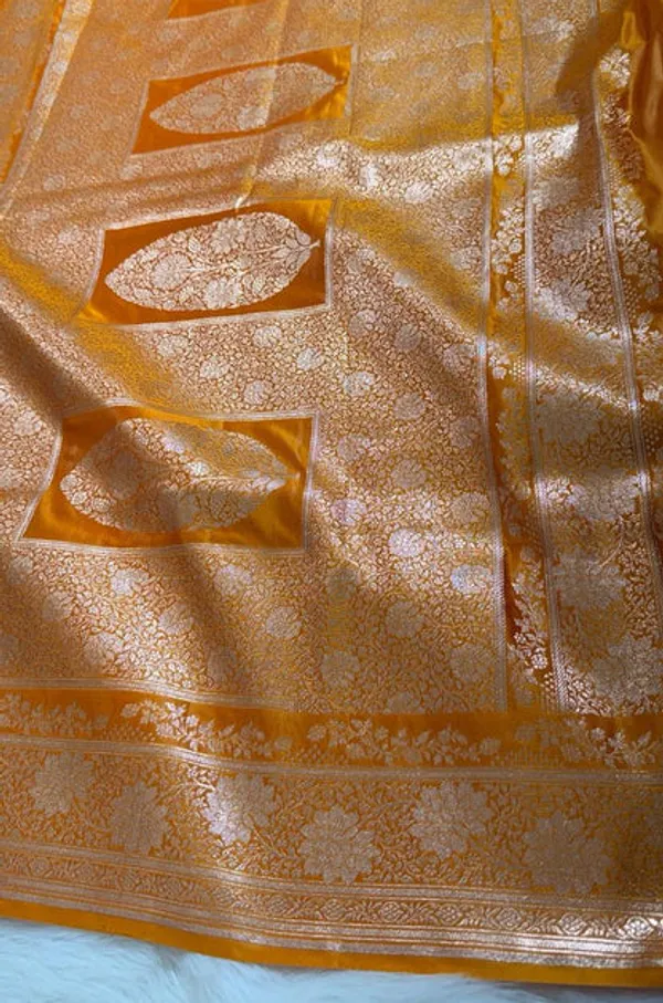 Yellow_Katan_Banarasi_Saree