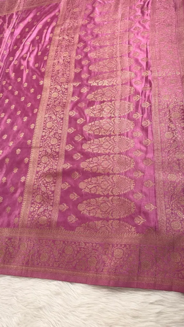 Onion_Pink_Satin_Banarasi_Saree