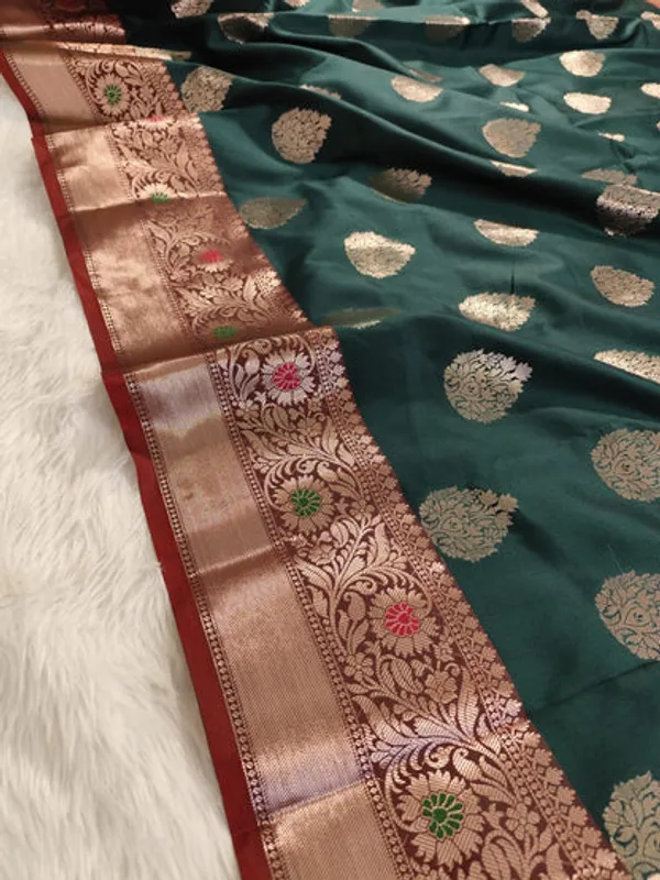 Green_Semisilk_Banarasi_Saree