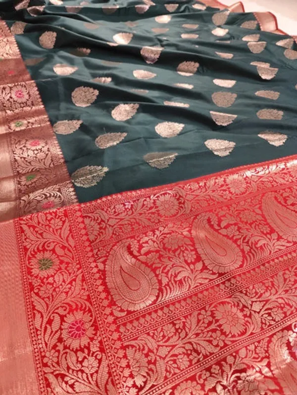 Green_Semisilk_Banarasi_Saree