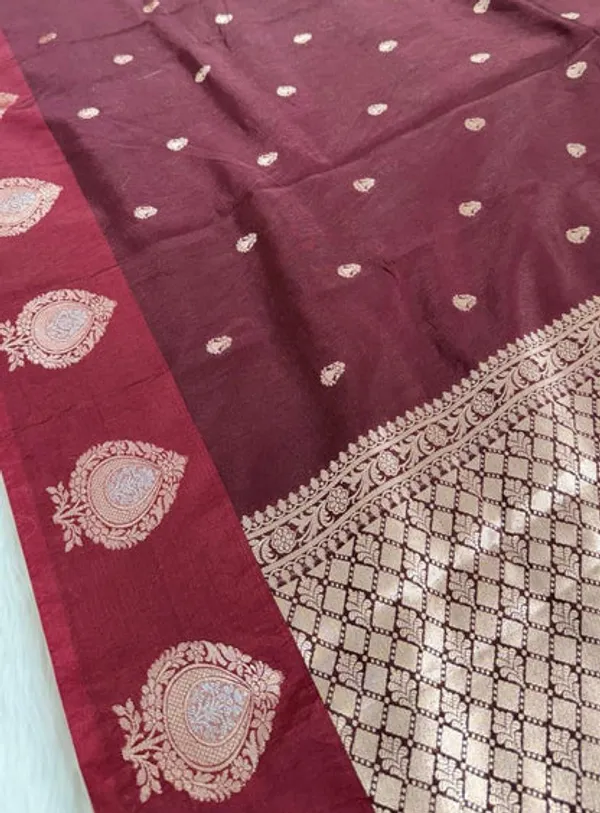 Maroon_Raw_Mango_Banarasi_Saree