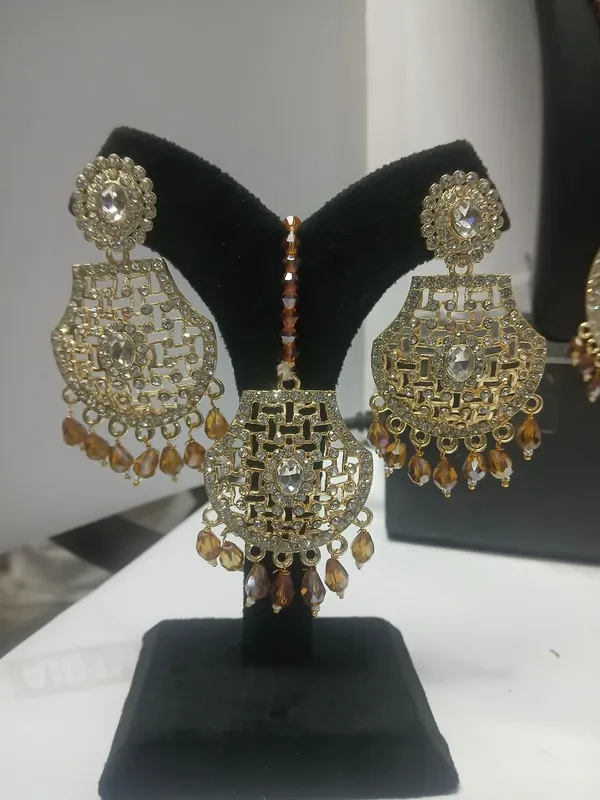 Gold_Tone_Beaded_Necklace_And_Earrings_Set_For_Women